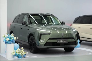 蓝山焕新版上市！魏建军：不会放弃魏牌