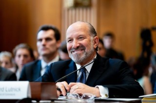 卢特尼克称将很快完成进口调查 为设定飞机零部件关税奠定基础