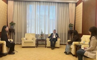 媒体专访｜绿地张玉良接受多家媒体专访：全力止跌回稳，让房地产在经济发展与人民富裕中发挥应有作用