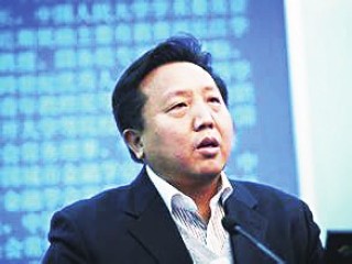 如何掌握股市投资的技巧？这些技巧在不同市场环境中的应用有何差异？