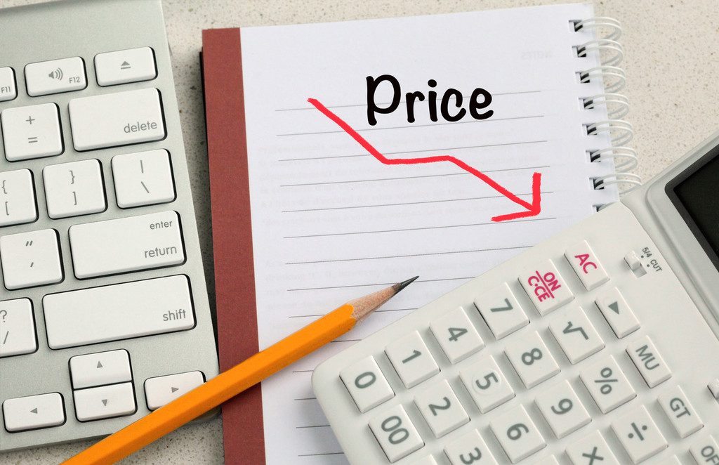 如何分析黄金价格的市场行情？这些行情如何为投资决策提供依据？  第1张