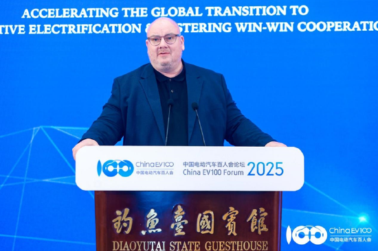 国际论坛顺利召开，共议全球汽车电动化合作、转型之策｜百人会论坛2025  第8张