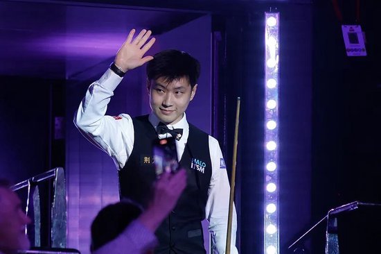 赵心童夺冠创历史!中国首位斯诺克世锦赛冠军! 第1张 赵心童夺冠创历史!中国首位斯诺克世锦赛冠军! 第1张