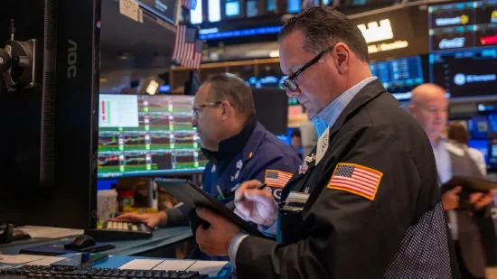 开盘:美股周三低开 美债收益率持续攀升 第2张 开盘:美股周三低开 美债收益率持续攀升 第2张