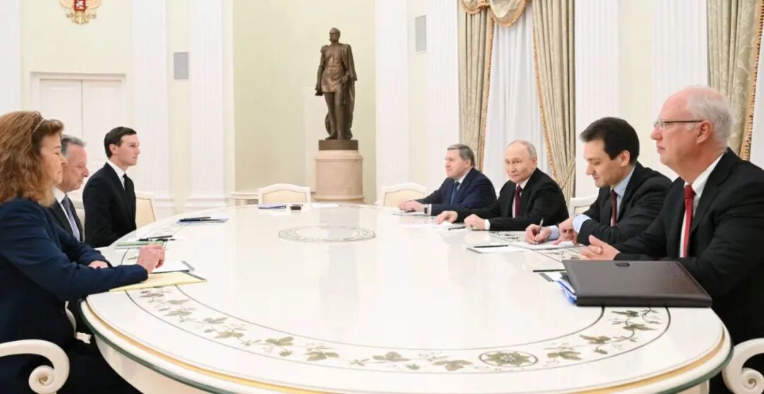 欧元EURUSD冲破通胀“回头枪”！CPI意外反弹，12月降息当场宣判死刑  第5张