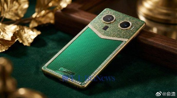 俞浩晒追觅手机前期效果图:大绿背壳、镶边装饰太吸睛 第1张 俞浩晒追觅手机前期效果图:大绿背壳、镶边装饰太吸睛 第1张