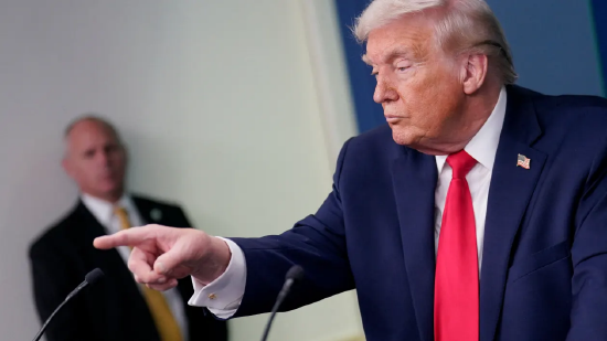 特朗普就收购格陵兰岛策略回应:“拭目以待” 第1张 特朗普就收购格陵兰岛策略回应:“拭目以待” 第1张