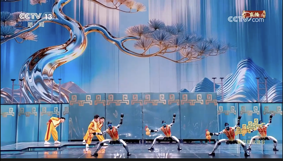 冲上热搜！春晚具身智能机器人“现象级破圈”  第2张