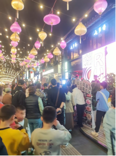 【申万宏源研究春节见闻】昆明：春城烟火漫江畔，茶咖飘香引客来  第1张