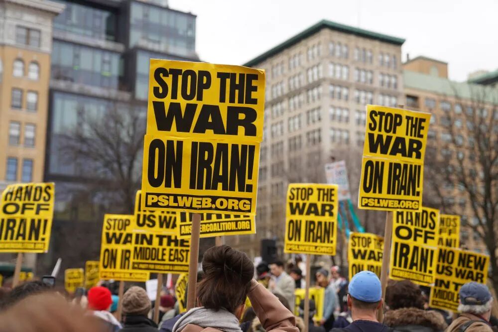 打击伊朗遭遇三大反噬，美国还能撑多久？  第2张