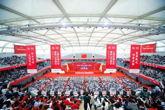 上海交通大学校友代表陈光明：校训精神已深入骨髓  第1张